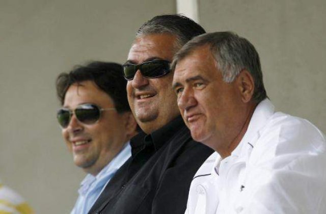 "Baremul greu" al lui Iancu: 96 de kilograme de bani