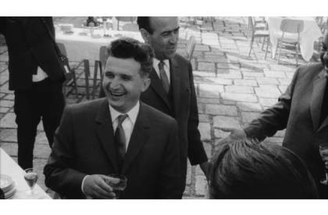 AFP: Dupa 20 de ani, Romania a intors pagina epocii Ceusescu
