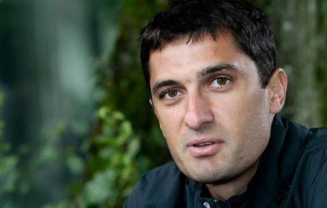 Claudiu Niculescu a semnat cu Universitatea Cluj