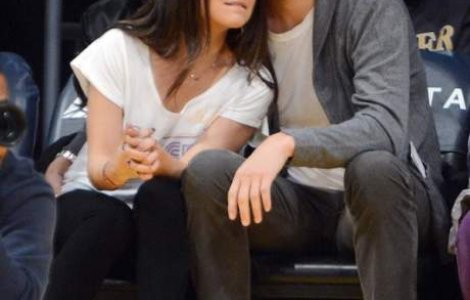 Ashton Kutcher a cerut-o de sotie pe Mila Kunis dupa 2 ani de relatie