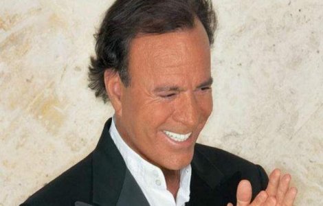 Julio Iglesias va concerta la Mamaia si Galati in iulie