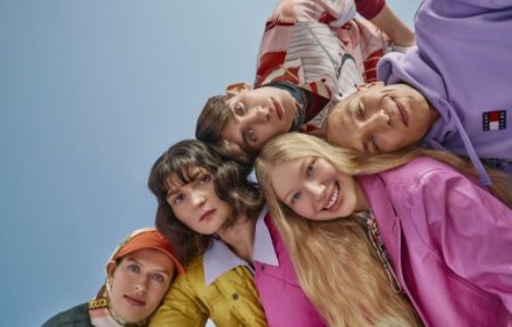 MODIVO prezintă campania "Celebrate Yourself" și ne încurajează să ne iubim unicitatea