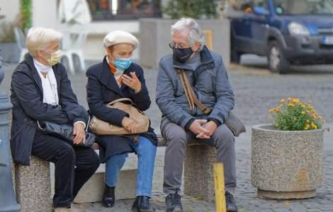 Bilanț COVID-19, 18 februarie 2022. O adolescentă de 17 ani, nevaccinată, a decedat