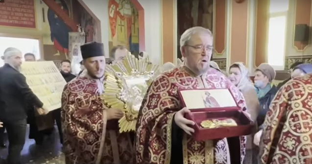 O icoană a Maicii Domnului, renumită pentru miracolele sale va fi adusă în țară