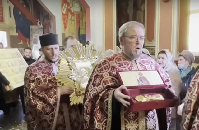 O icoană a Maicii Domnului renumită pentru miracolele sale va fi adusă în România. Unde vor putea merge credincioșii pentru a se închina