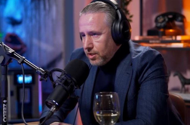 VIDEO Laurențiu Reghecampf a ieșit la declarații. Primele dezvăluiri ale antrenorului legate de divorțul de Anamaria Prodan: „Pentru mine este egal cu zero” 