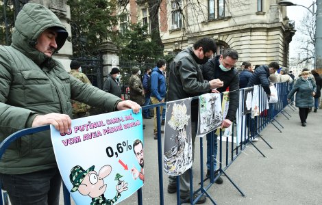 Federaţia Proprietarilor de Păduri şi Păşuni protestează la Min. Agriculturii