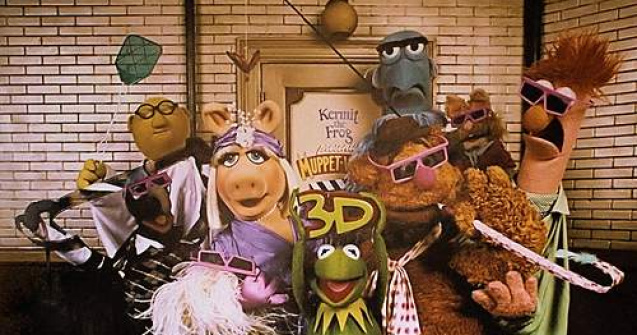  Video  Papusile Muppets revin in 2011