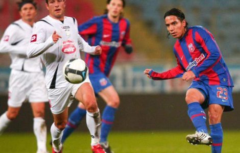 Casele de pariuri: CFR si Steaua se vor bate pentru titlu