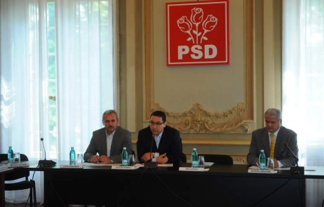 Nastase despre eurodeputatii PDL: Mercenari, nu sunt cu nimic mai breji decat restul