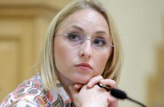 Gabriela Szabo, aleasa in functia de ministru al Tineretului si Sportului