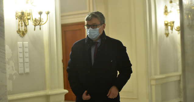 Virgil Popescu, despre pachetul de măsuri din domeniul energiei: Vrem o soluție pe un termen mai lung