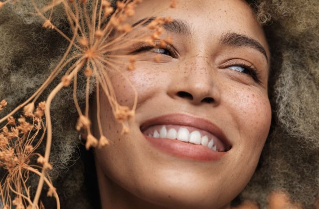 Gama modernă de îngrijire a pielii concepută pentru tine, nu pentru tipul tău de piele