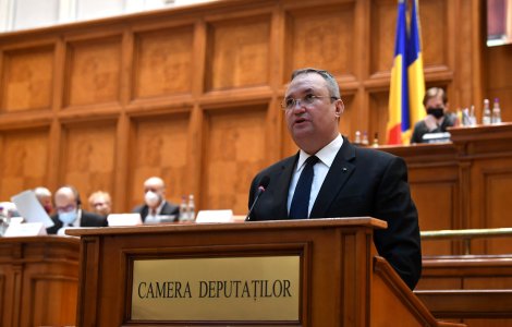 Ciucă: Am intrat pe o linie descentă a valului 5 al pandemiei; urmează să venim cu măsuri care să se preteze la situația concretă