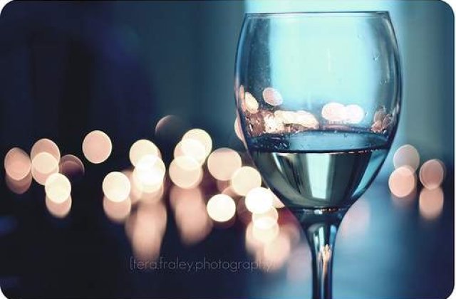 Ce vinuri beau romanii: Aleg cantitate sau calitate?