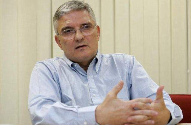 Daianu isi cere IERTARE pentru salariul urias si primele de la ASF