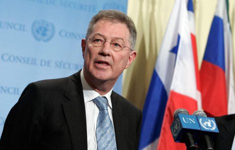 Emisarul special ONU in Crimeea, Robert Serry, revine la Kiev