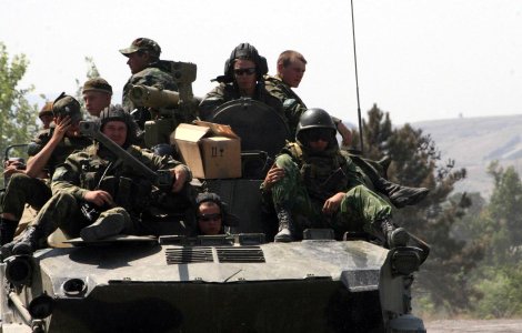 Trupele ruse se apropie de centrala nucleară de la Zaporojie. Noul ordin: să-și lărgească ofensiva asupra Ucrainei