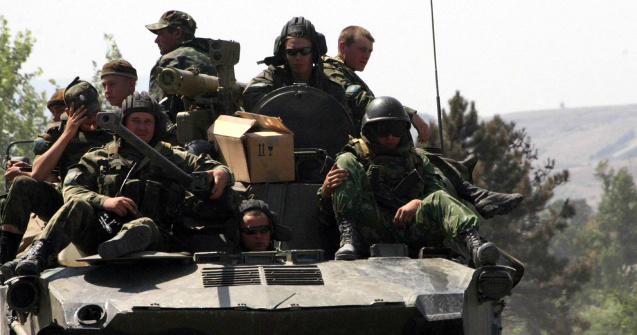 Trupele ruse se apropie de centrala nucleară de la Zaporojie. Noul ordin: să-și lărgească ofensiva asupra Ucrainei