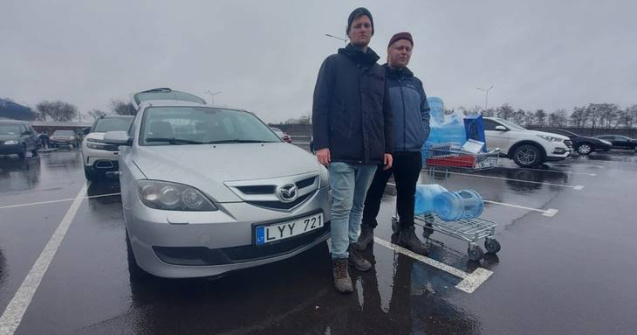 Doi jurnaliști danezi, împușcați în Ucraina. Cei doi purtau vestă antiglonț