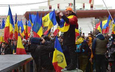 Protest AUR în Piața...