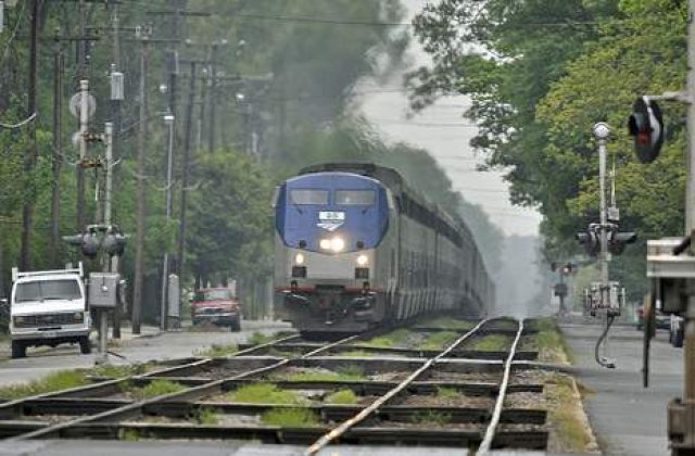 Au incercat sa iasa din tara sub bancheta unui tren