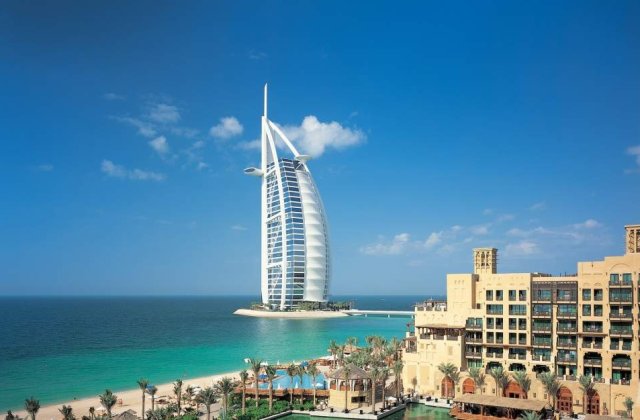 Emiratele Arabe Unite vor acorda vize romanilor mai usor