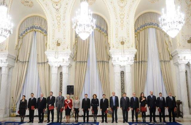 Noii ministri ai Cabinetului Ponta III au depus juramantul la Cotroceni