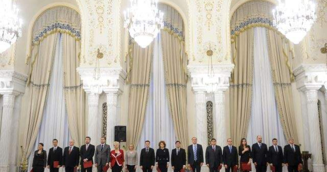 Noii ministri ai Cabinetului Ponta III au depus juramantul la Cotroceni