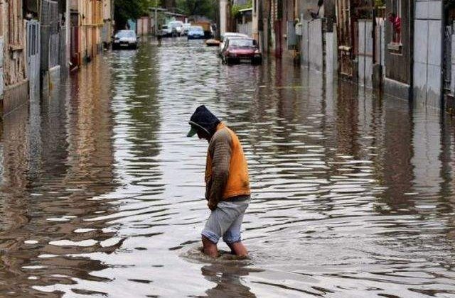 Cinci judete din sudul tarii, afectate de inundatiile din ultimele zile
