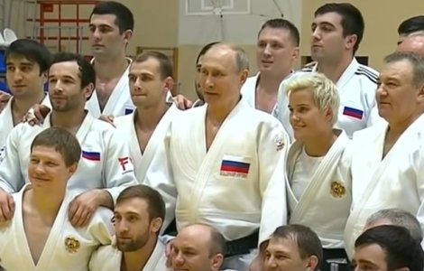 Federaţia Internaţională de Judo i-a retras titlul de preşedinte de onoare şi ambasador lui Vladimir Putin