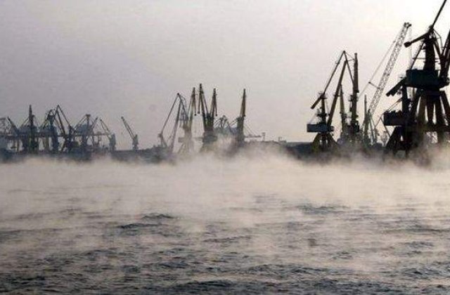 Porturile de la Marea Neagra, inchise din cauza vantului