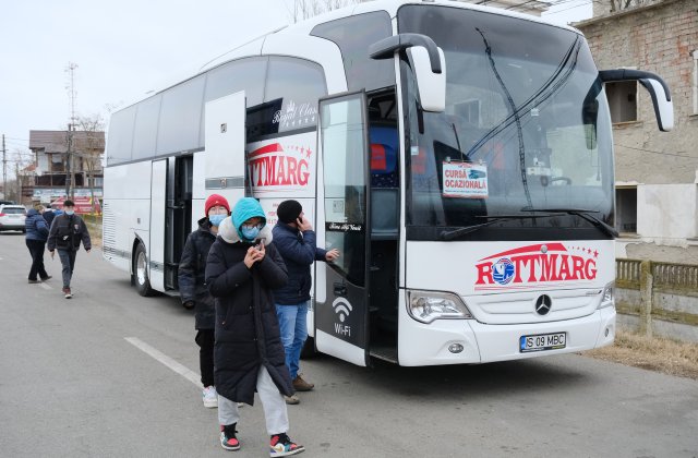 Un autocar cu 70 de femei și copii din Ucraina va sosi la Brăila. Refugiații vor fi cazați la hotel și în spații special amenajate
