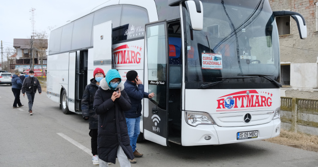 Un autocar cu 70 de femei și copii din Ucraina va sosi în Brăila