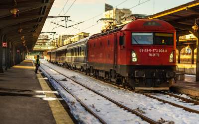 Un tren de călători a intrat...