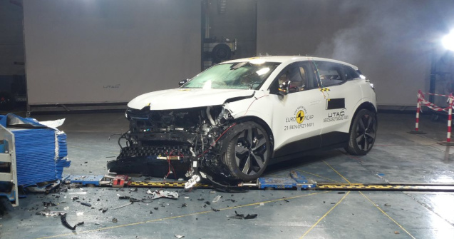 Primele rezultate Euro NCAP din 2022: 5 stele pentru Renault Megane electric și Volkswagen Polo facelift