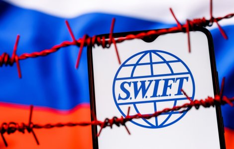 Șapte bănci din Rusia au fost excluse din sistemul SWIFT
