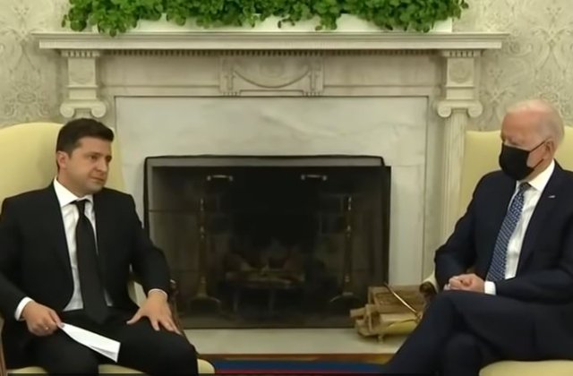VIDEO Joe Biden a vorbit cu Volodimir Zelenski despre situația centralei nucleare de la Zaporojie 