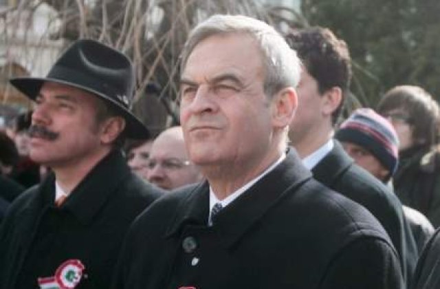 Deputat PDL: Tokes musca mana care l-a hranit