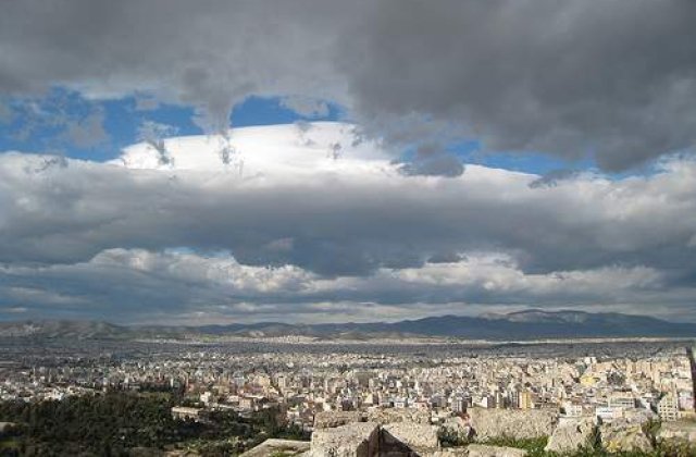 Transportatorii rutieri greci intrerup greva