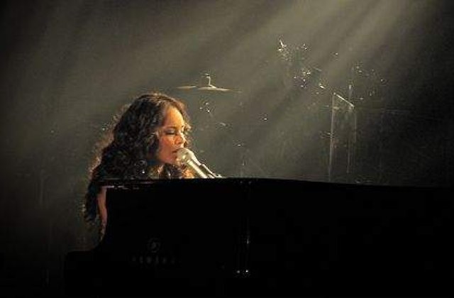 Alicia Keys s-a casatorit