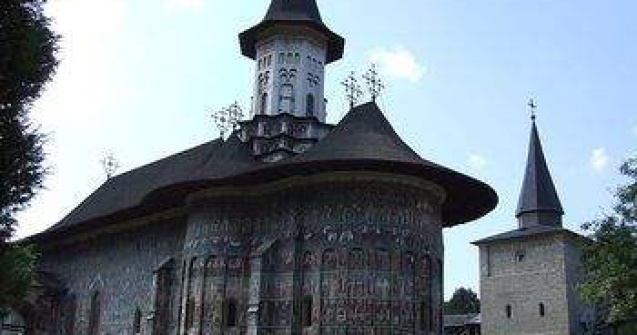 Bisericile din nordul Moldovei, unice in Europa