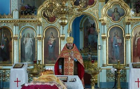 Un preot a ajuns la spital dupa ce a fost batut de sotia sa