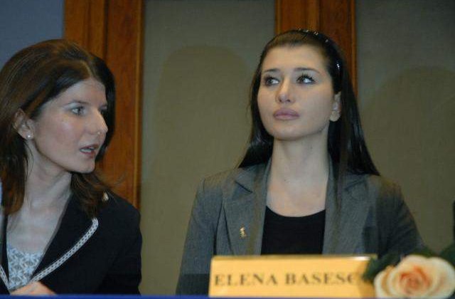 EBA, in razboi cu Monica Macovei
