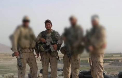 Lupta sub un steag străin. Lunetistul canadian Wali, care a înfruntat gruparea ISIS, îi vânează acum pe ruși