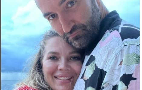 Josephine împlinește astăzi un an! Ce mesaj a transmis Smiley în mediul online de ziua fiicei sale