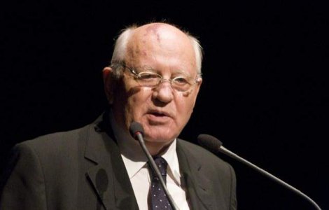 Gorbaciov nu apara "reunificarea" Rusiei cu Crimeea