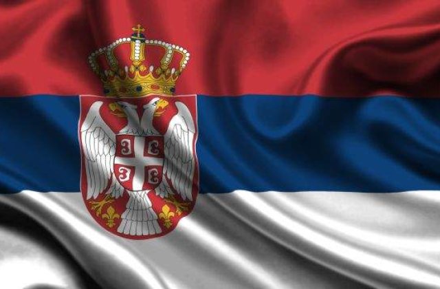 Sarbii voteaza pentru aderarea tarii la Uniunea Europeana