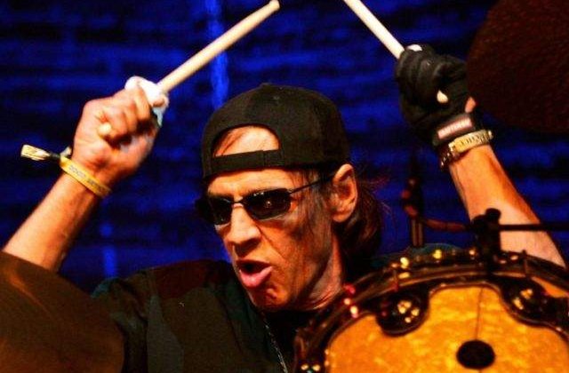 Scott Asheton, tobosarul trupei The Stooges, a incetat din viata