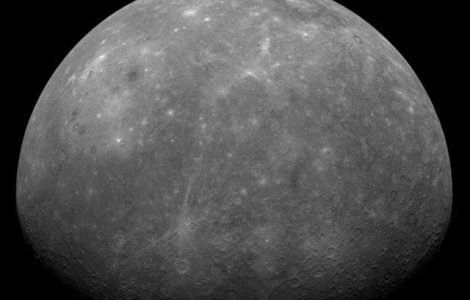 Descoperire surprinzatoare: Planeta Mercur se micsoreaza